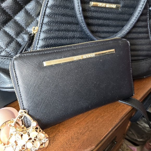 Steve Madden handbag & wallet - Picture 2 of 16